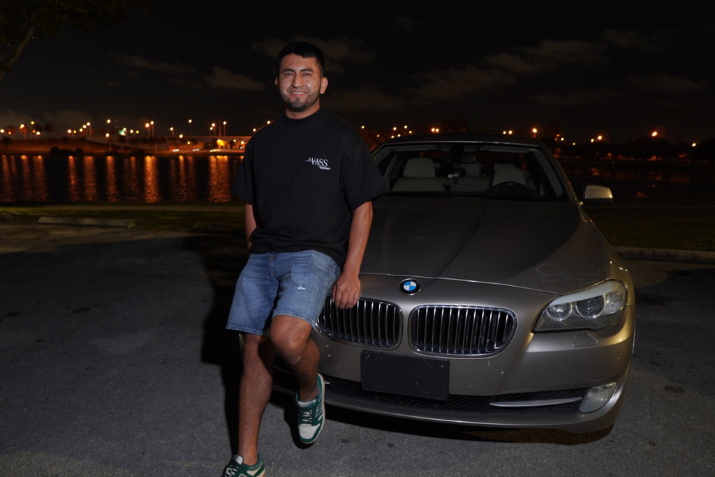 Black Oversize T-Shirt - Everything Happens Just Trust