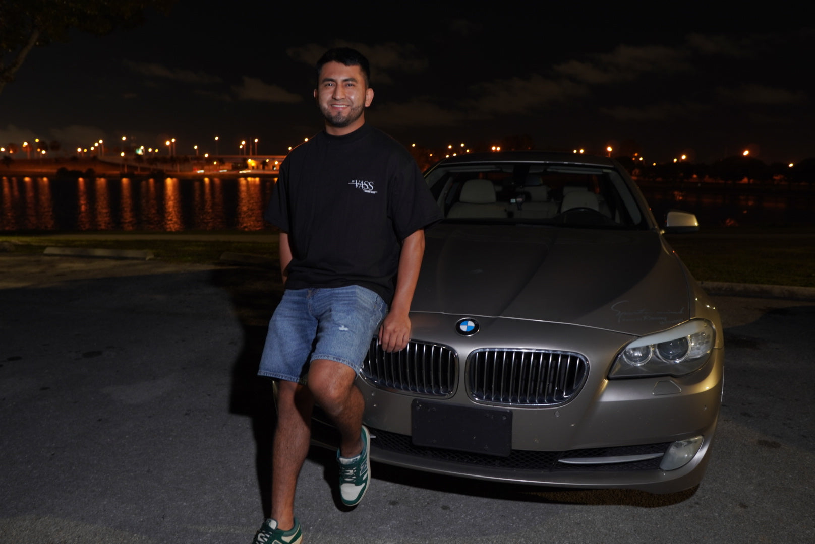 Black Oversize T-Shirt - Everything Happens Just Trust